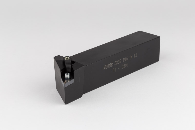 MDJNR3232-P15, 32mm Square Steel Shank External (OD) Turning Tool