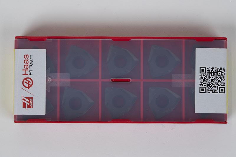 02-0022-2.jpg