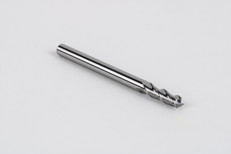 Sourcing Map Fresa Quadra In Micropunta 0.5 Mm In Carburo Massiccio - 2 Taglienti, Collo Lungo 3mm, Gambo 4mm Per CNC