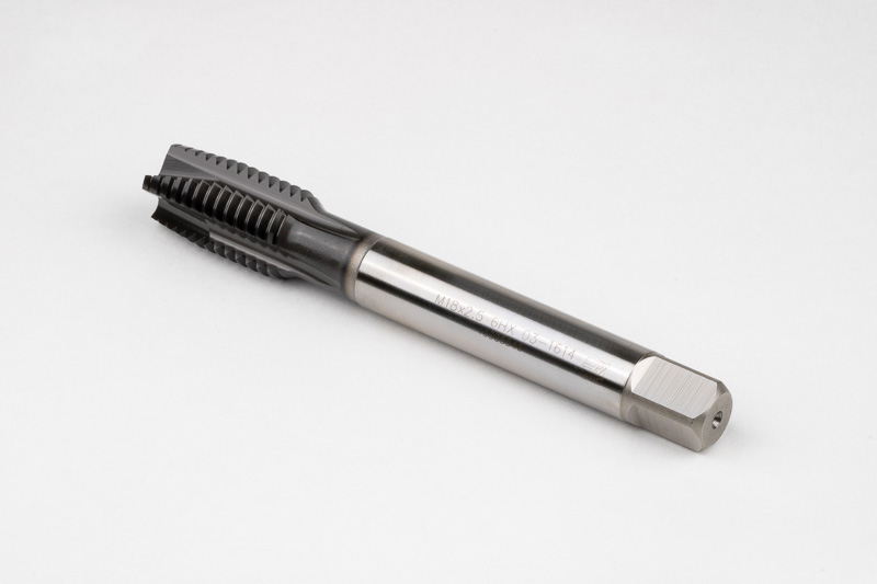 M18x2.5 M HSS-E Spiral Point Tap, 14mm Shank x 30mm Thread Length