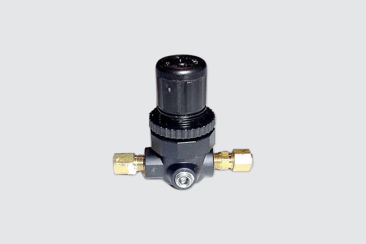 REGULATOR, PRECHARGE 0-10PSI 1/4 PUSH-IN ELBOW | Haas Tooling